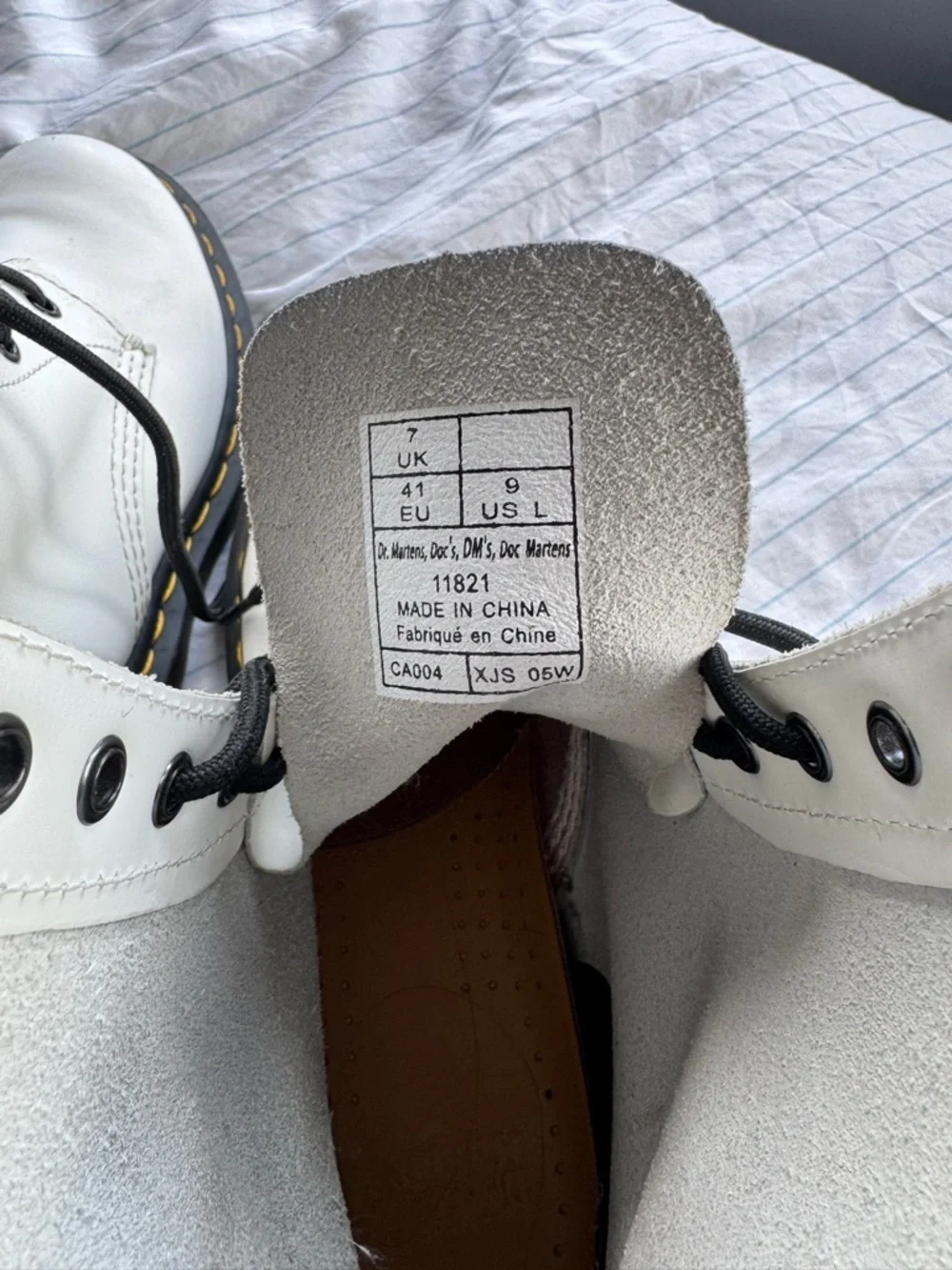 Dr. Martens White 8-Eye Lace-Up 1460 Combat Boots with Yellow Welt Stitching - Picture 3 of 5